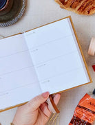 Week to view page inside the pocket planner