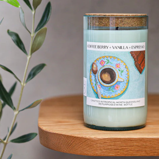 Coffee berry & vanilla & espresso Unwined candle