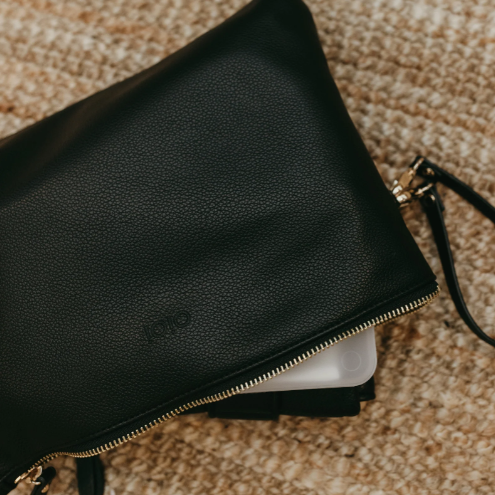 Nappy pouch in black