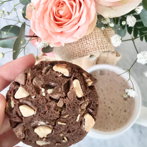 One made to milk deluxe triple chocoholic lactation cookie