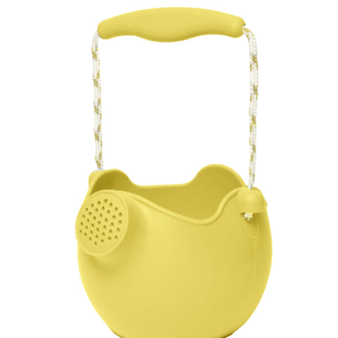 Scrunch watering can lemon