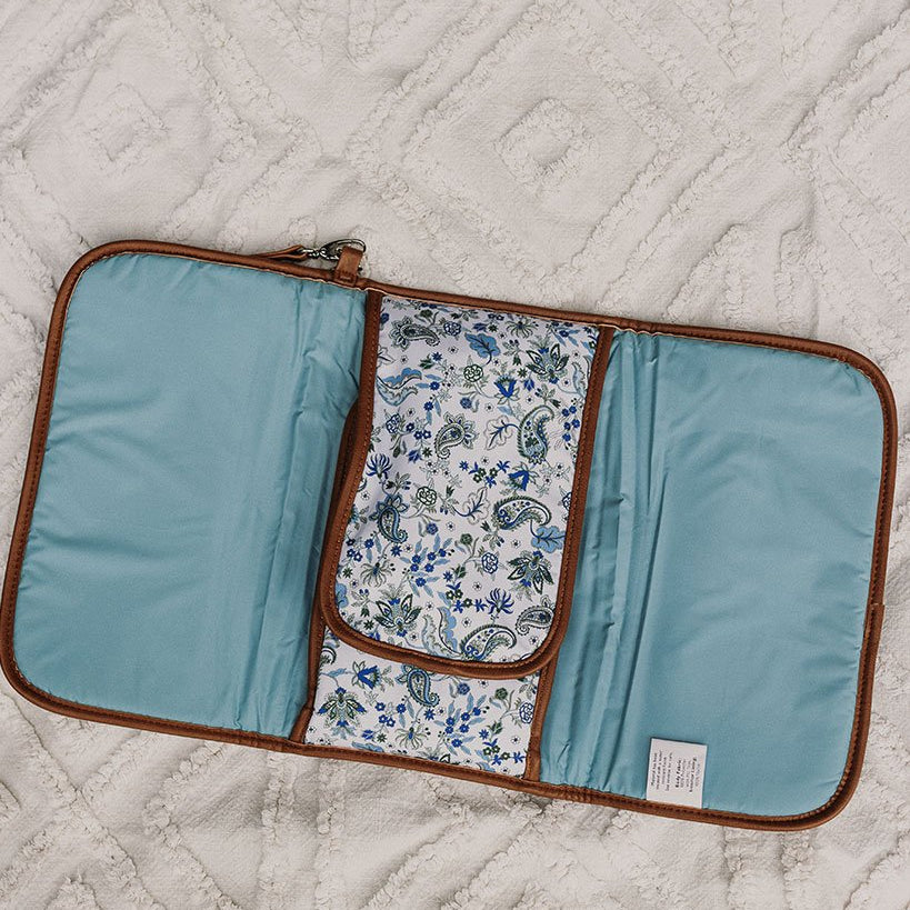 Change mat in Blue paisley