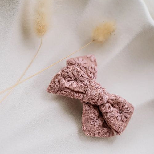 Dusty floral pink bow clip