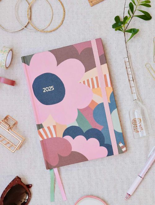 2025 weekly planner peony