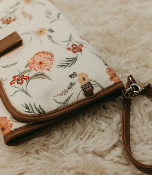 Change mat clutch in wildflower